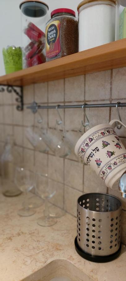 צימר בירושלים- יחידת ארוח מול יער ירושלים Apartment Ngoại thất bức ảnh